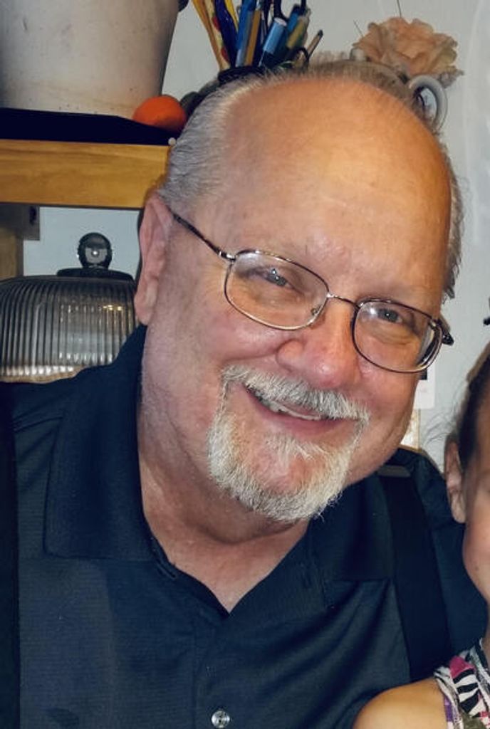 Jon Richard Tissue Profile Photo