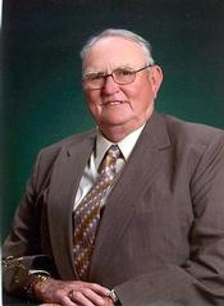 Earl Richardson