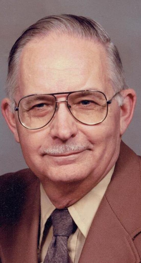 Donald G Amtsberg