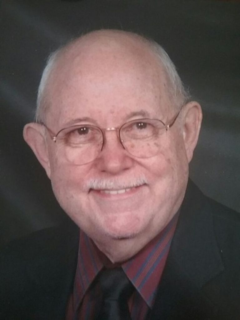 Robert Hacker Profile Photo