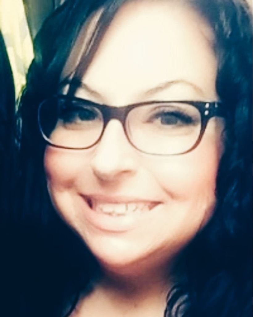 Kristen Elizabeth Wolfe Profile Photo