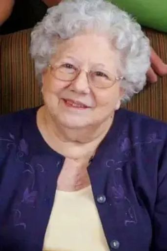 Nina Price Profile Photo