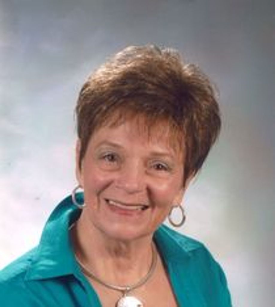 Lois Lloyd