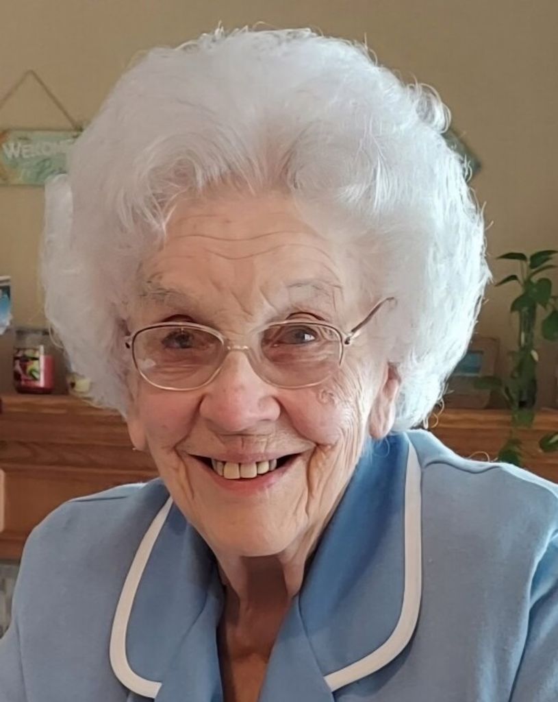 Patricia Gavelda Mackey Profile Photo