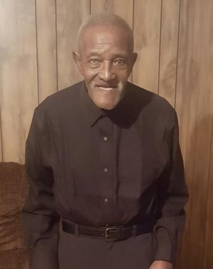 Eddie Russell Profile Photo