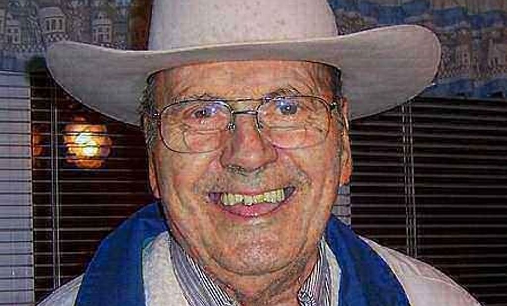Nicholas  Koclanes
