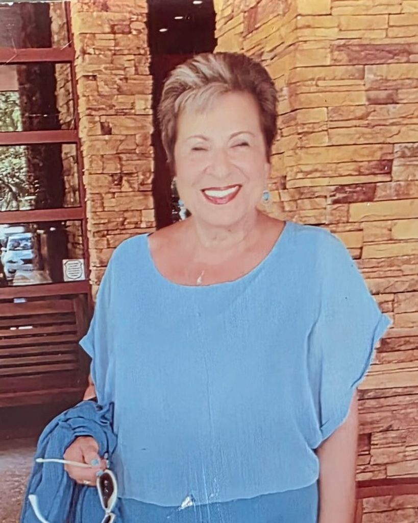 Violet "Vi" Hahn Agard Profile Photo