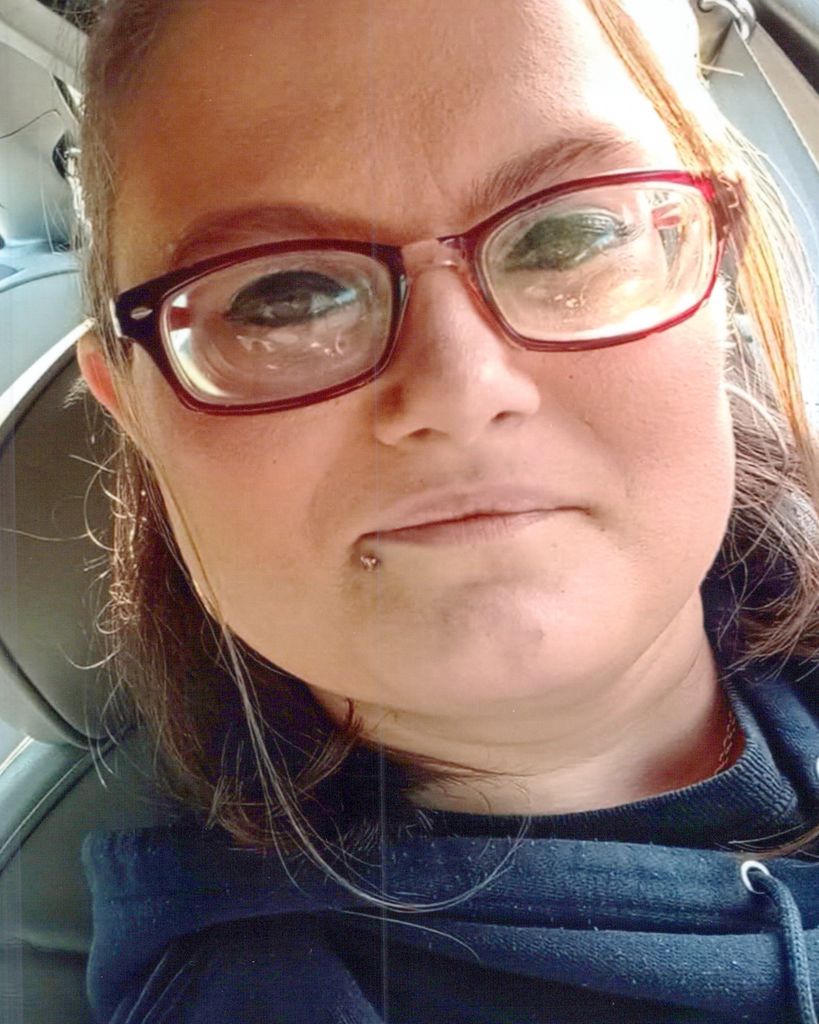 Linda Lee Sue Gray Profile Photo