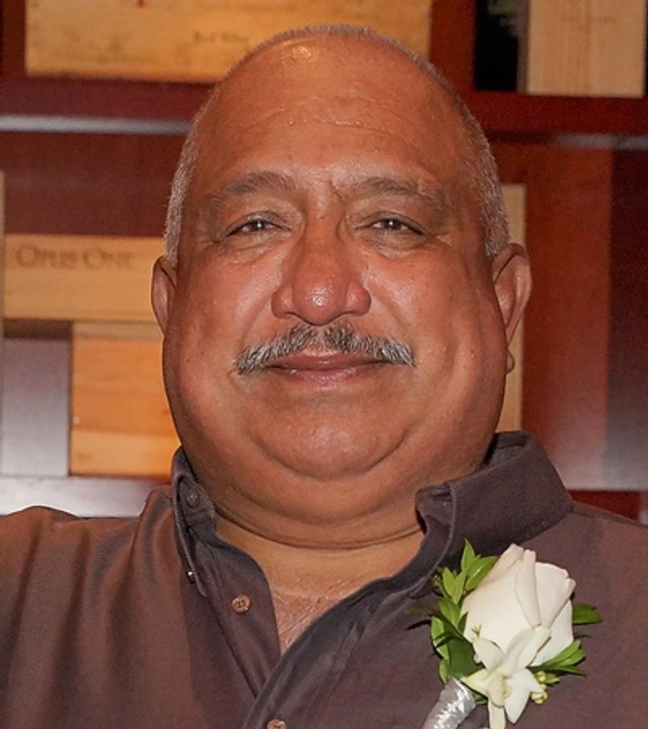 Dennis Rodriguez Profile Photo