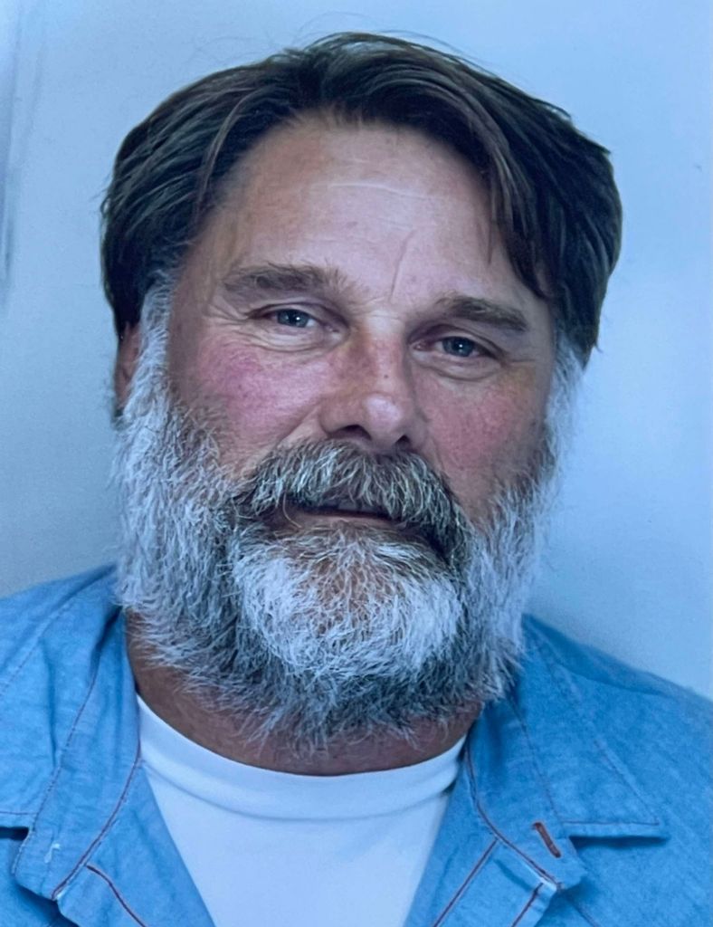 Robert Lynn Hays  Profile Photo