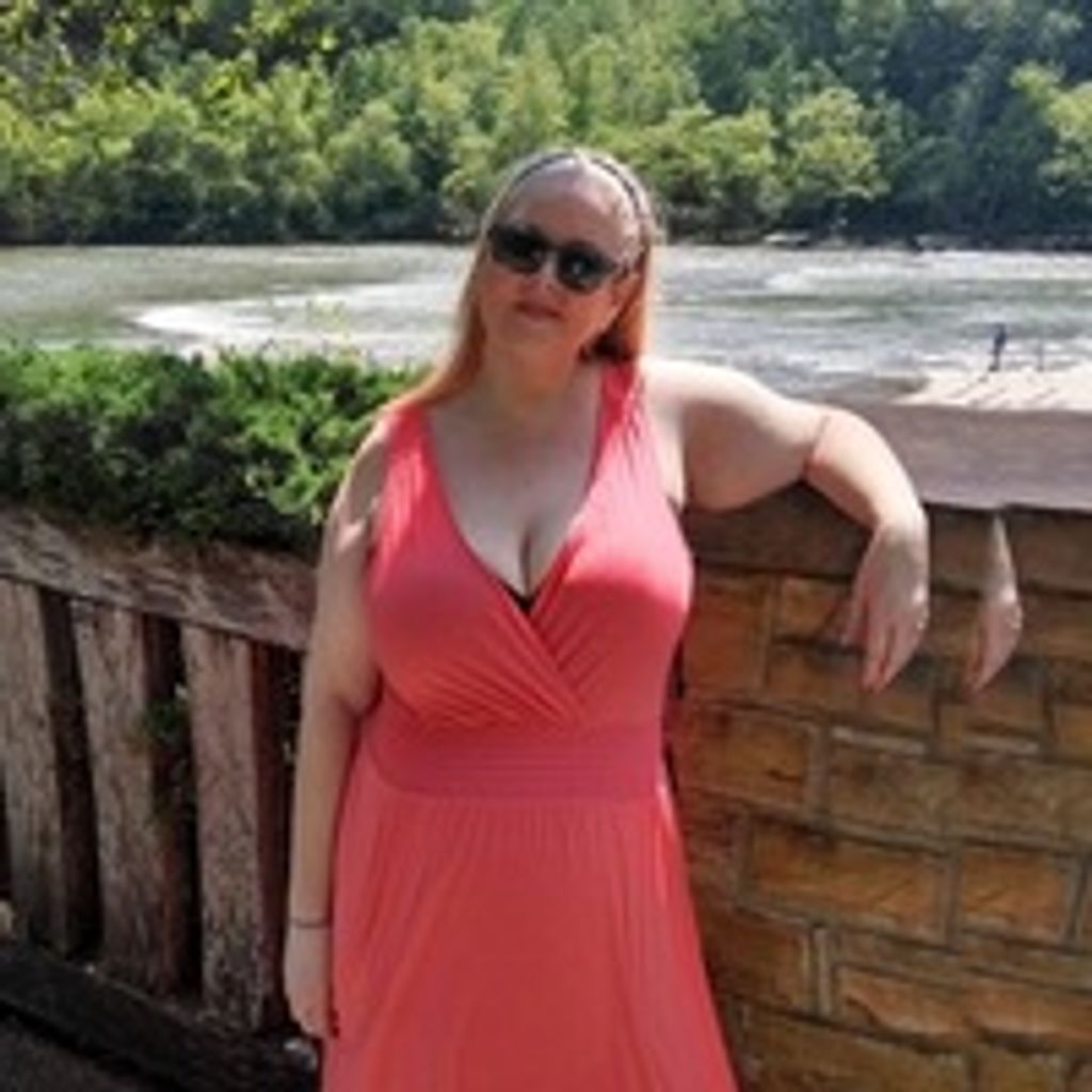 Julie Marie Poe Smith Profile Photo