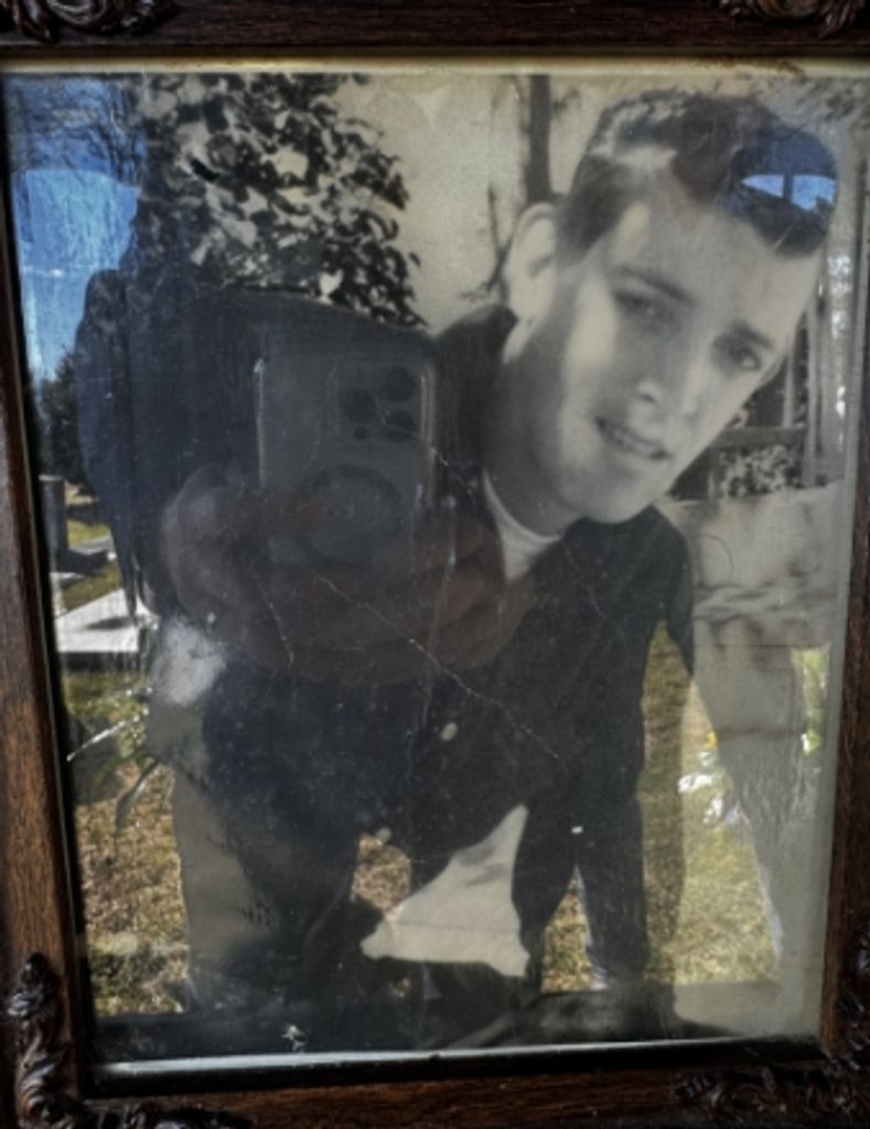 Howard Eugene Pinion Profile Photo