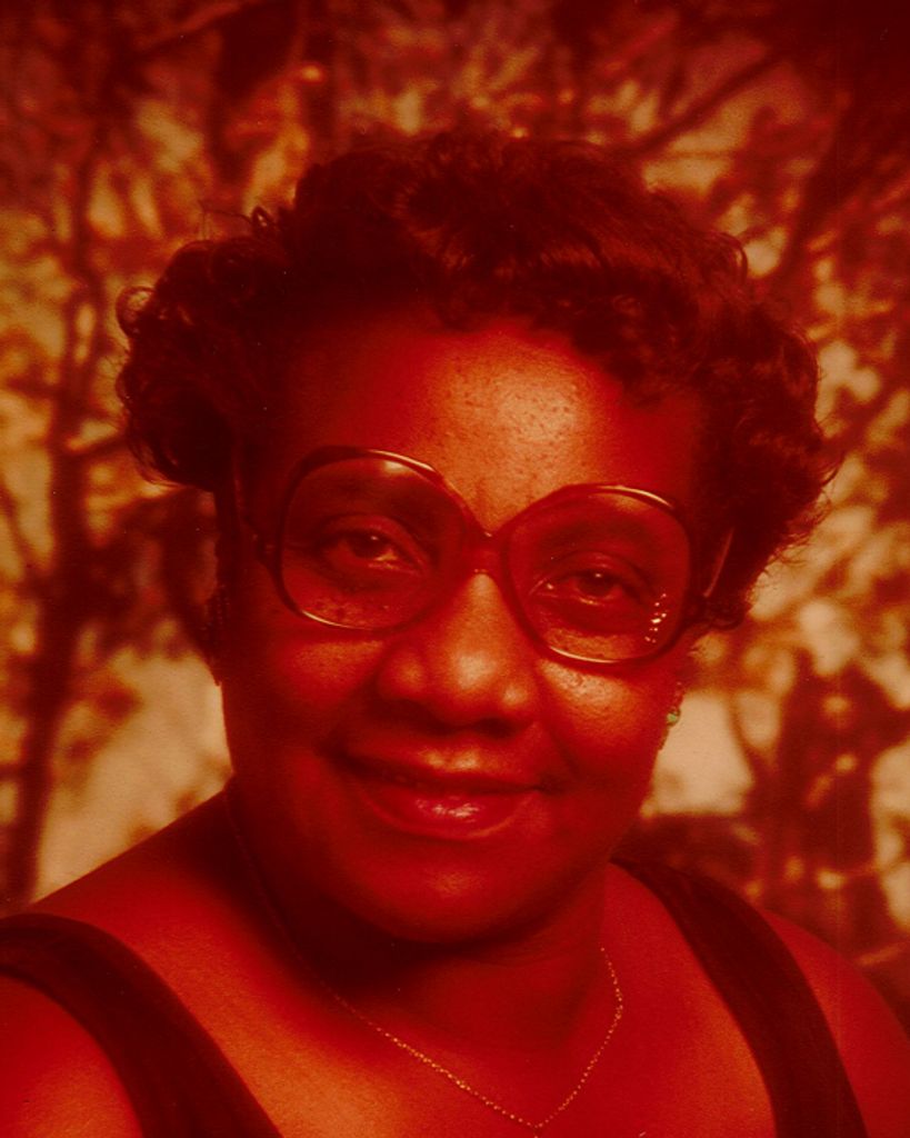 Louise Lucille Barnes Profile Photo