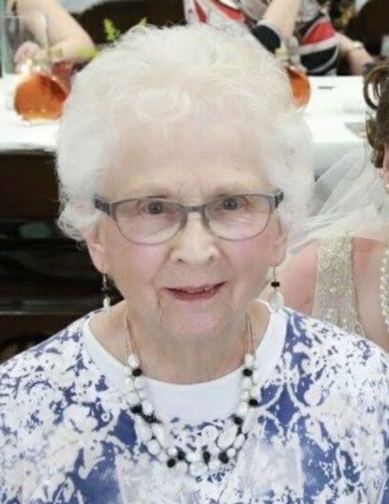 Elaine G. (Polk)  Mueller