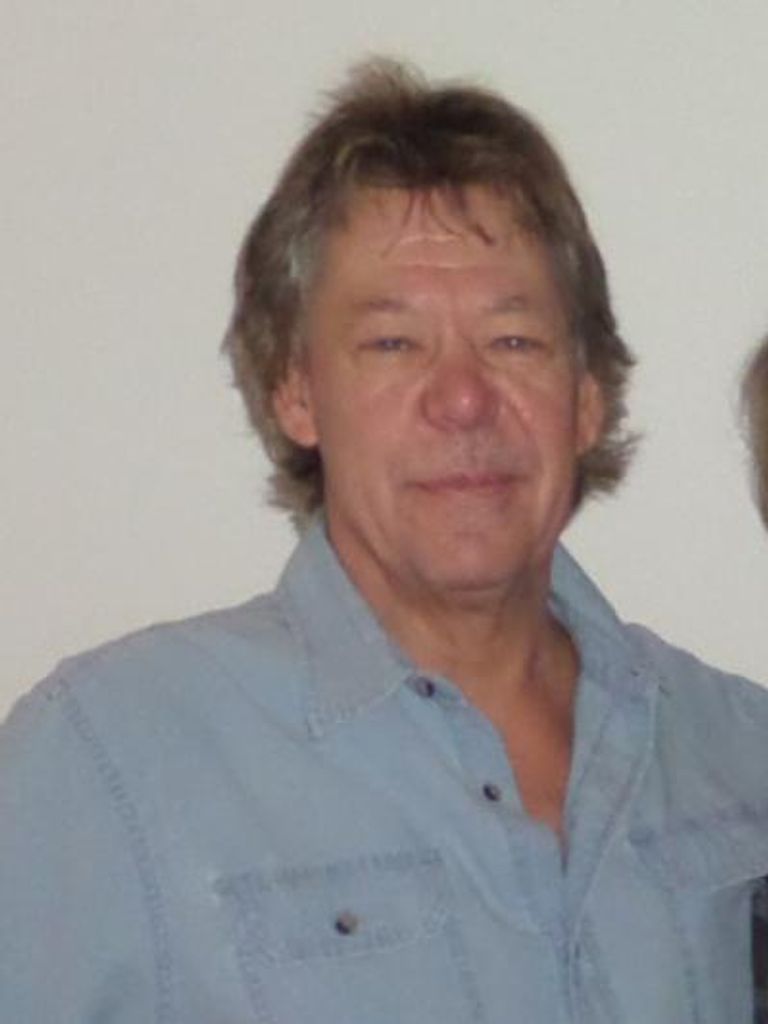 Peter Bennett Doege Profile Photo