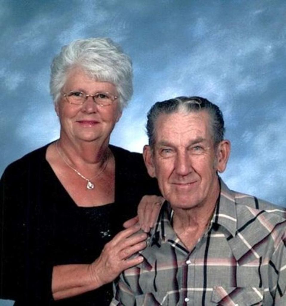 Loyd Denton Mills Profile Photo