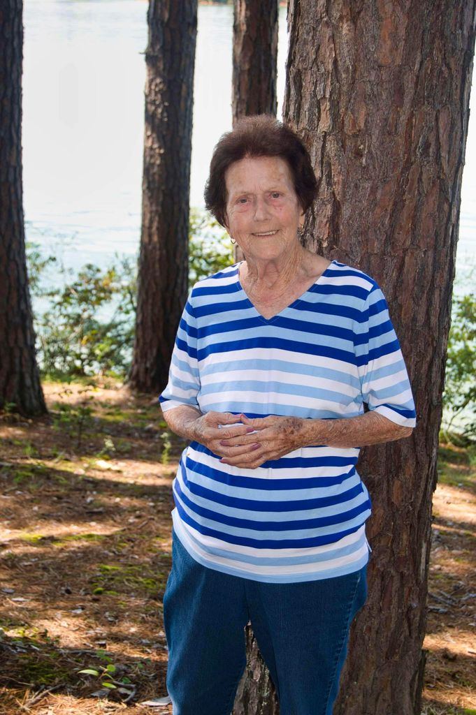 Emma Marie Blackwell Henegar Profile Photo