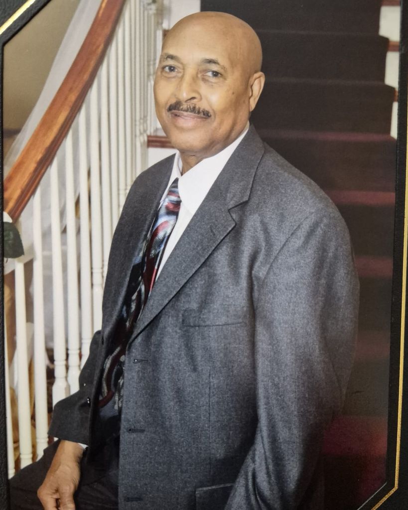 Huel George Edwards Profile Photo