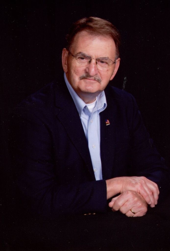 Roger L. Richardson Profile Photo