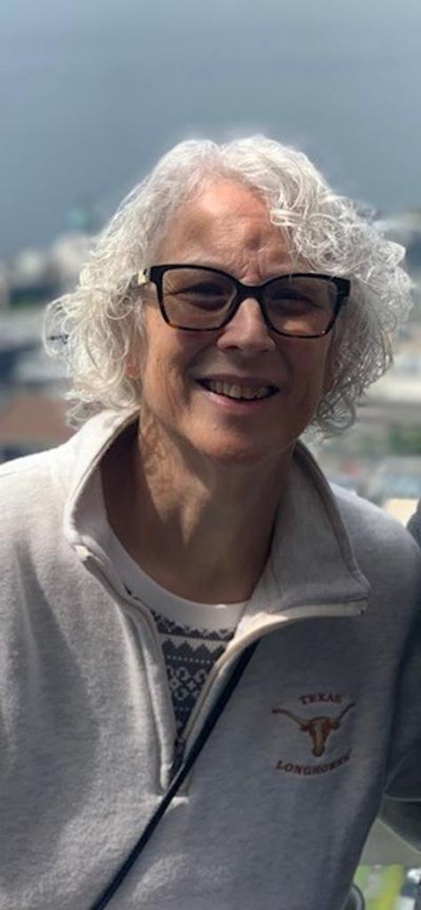 Carin Gunn Devalcourt Profile Photo