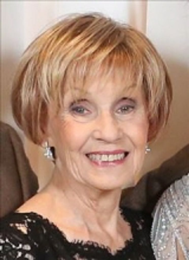 Earlene Y. Leach