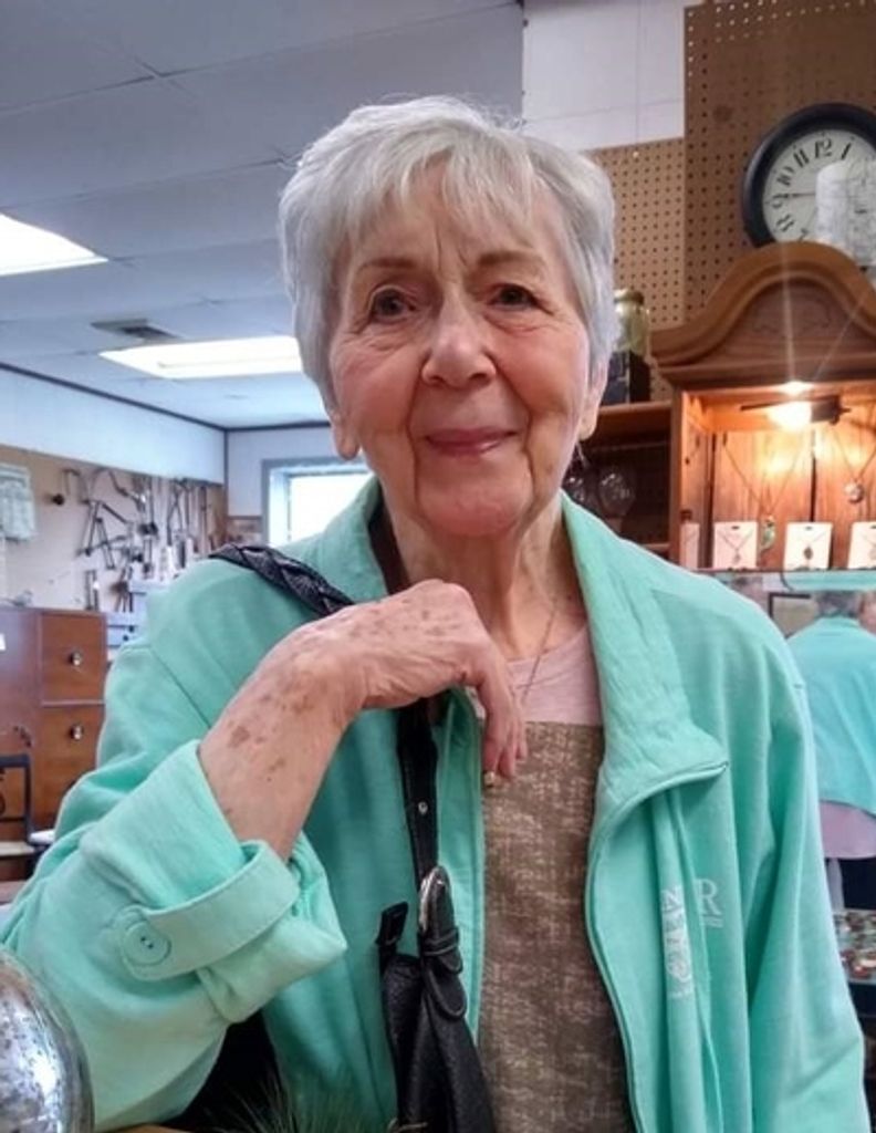 Jacqueline Loos-Foster