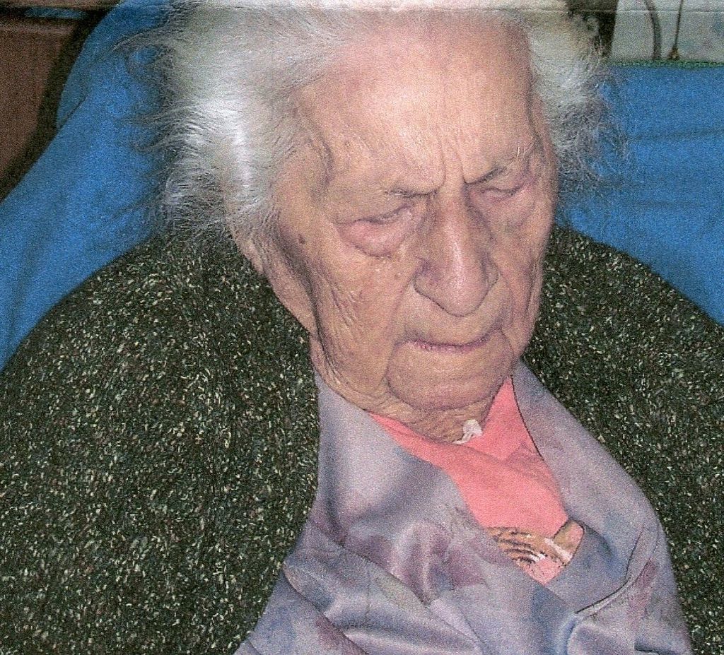 Mary Dambeck
