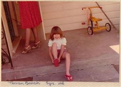 Terran Lene Spencer photo gallery thumbnail 23 of 112