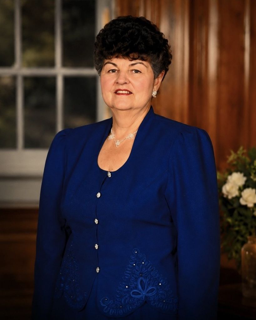 Louise Marie Arnold