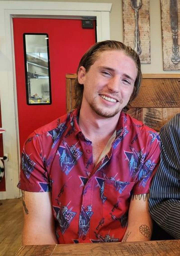 Brandon Charles Ricchiazzi Profile Photo