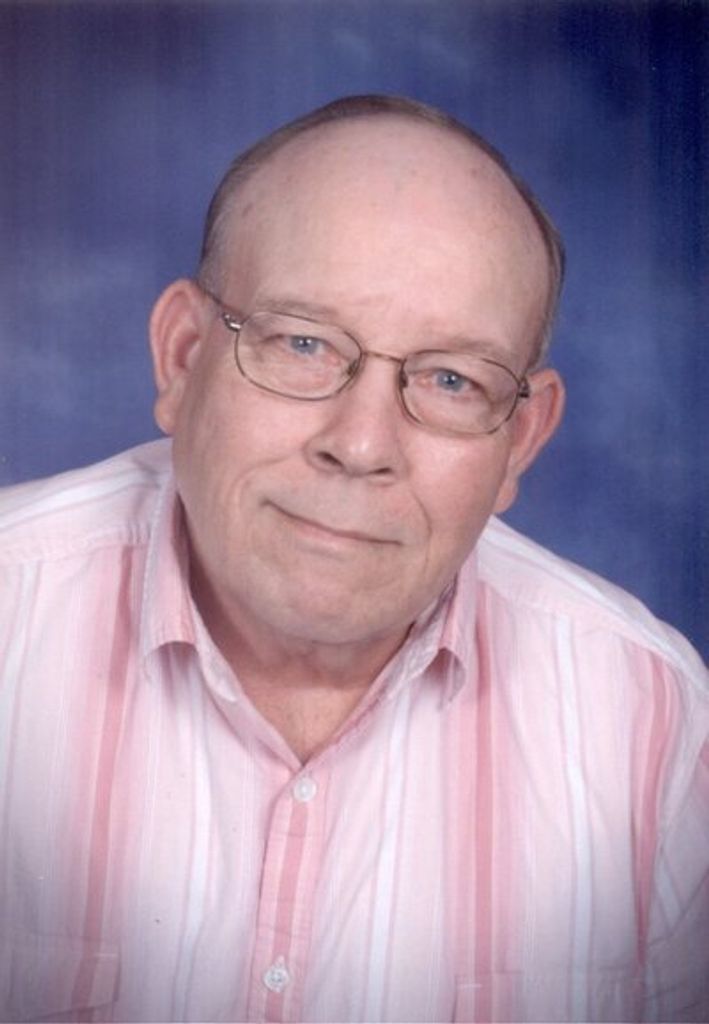 Charles Dwayne Moore Profile Photo