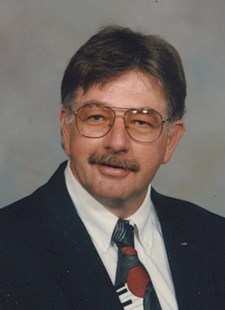 Mark Hubbell Profile Photo