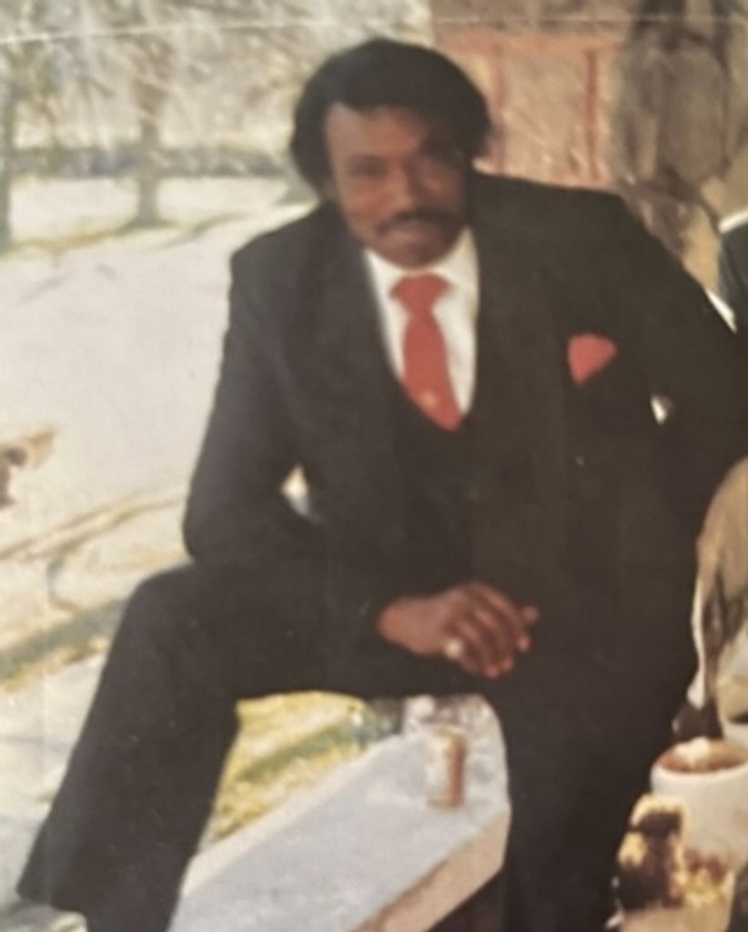 Tommie Dussett Jr