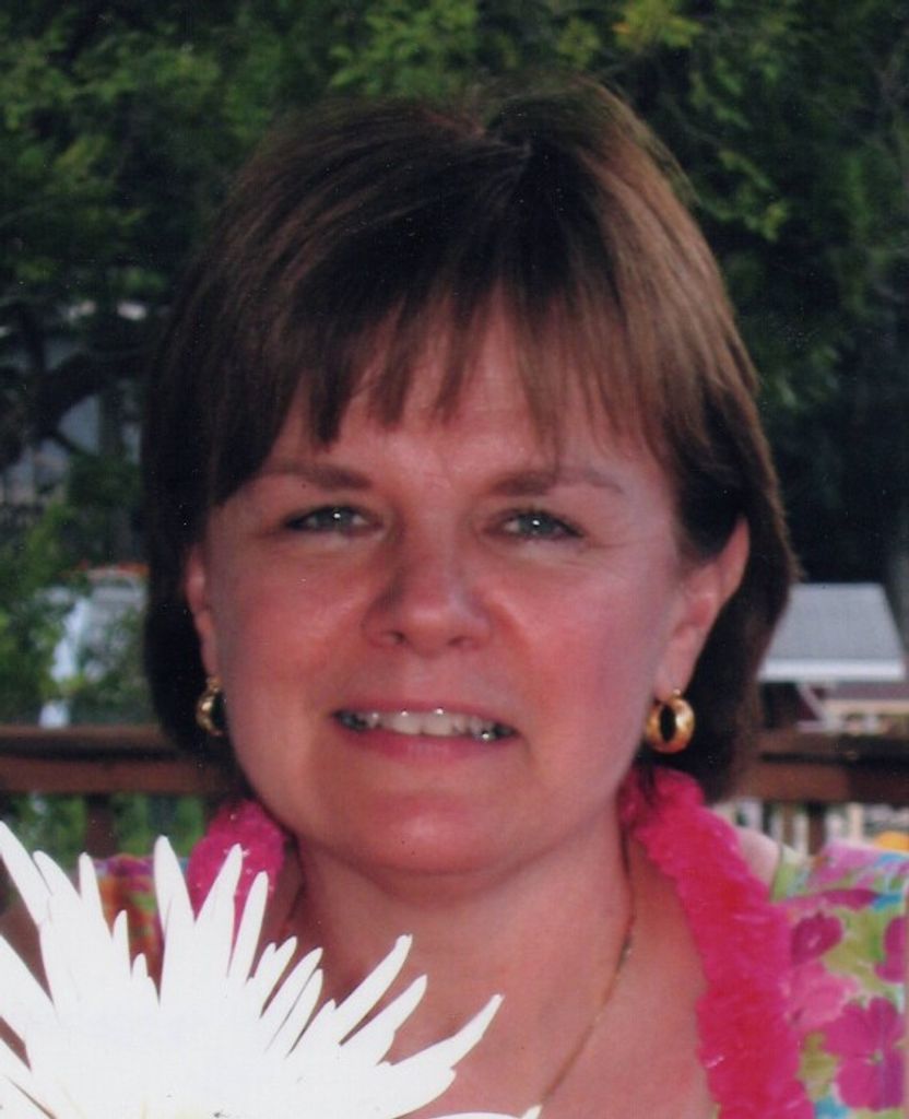 Lana Lewison