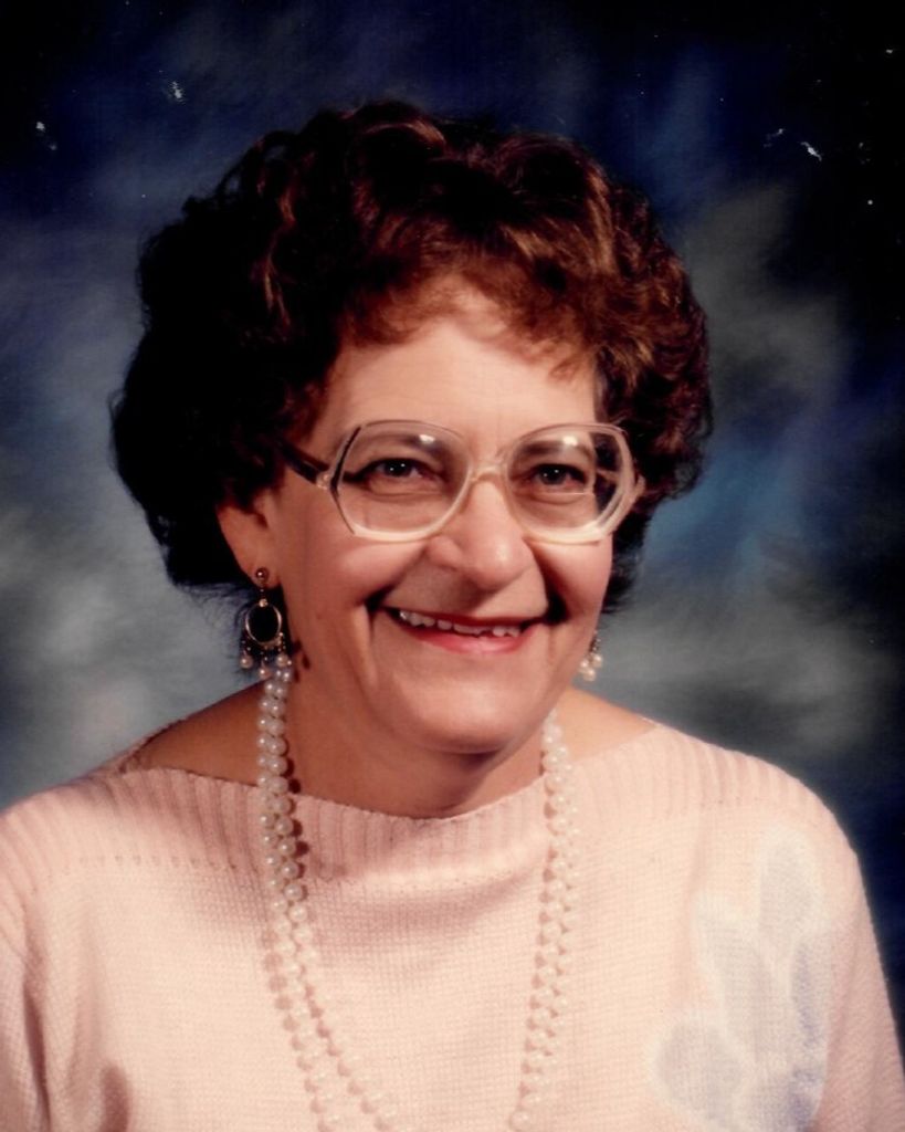 Lois Nelson