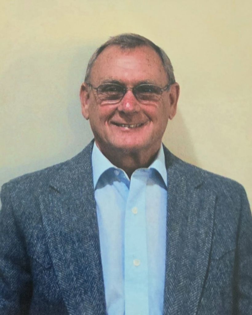 Carl Ray Davis Profile Photo
