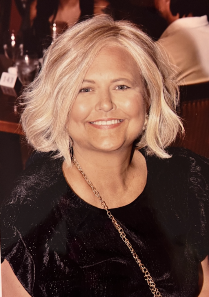 Jennifer Molli Lipscomb Profile Photo