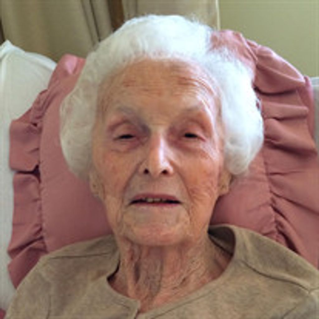 Julie Carpenter Hicks Profile Photo