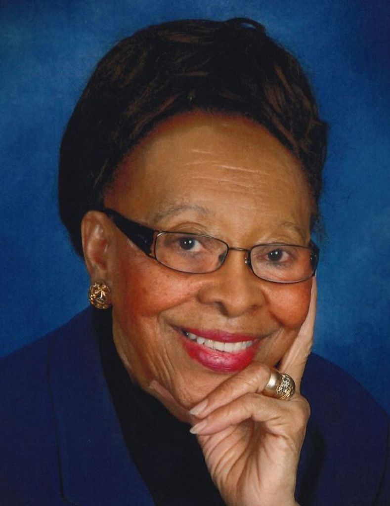 Naomi Marie Shaw Profile Photo