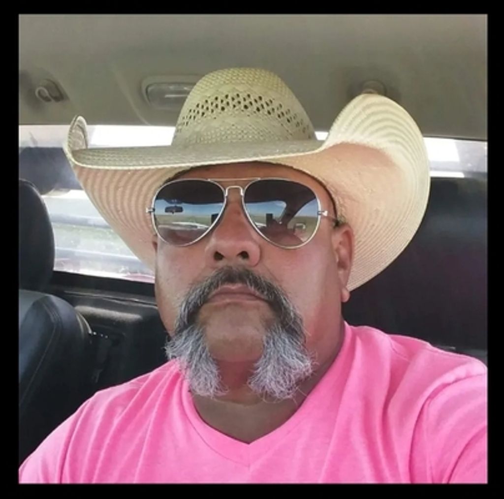 Lonnie P Guzman Profile Photo