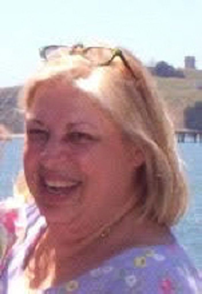Kristine K Holmes