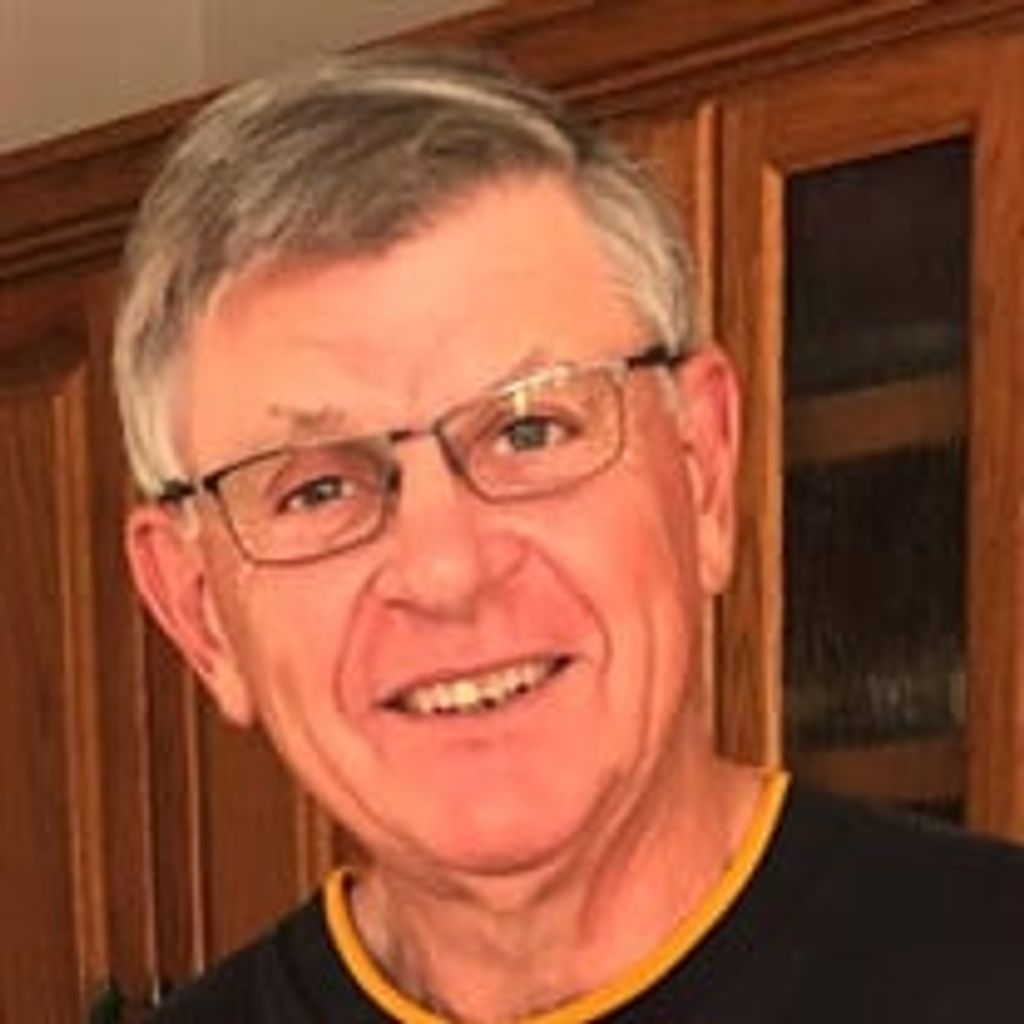 Bruce Edward Taecker