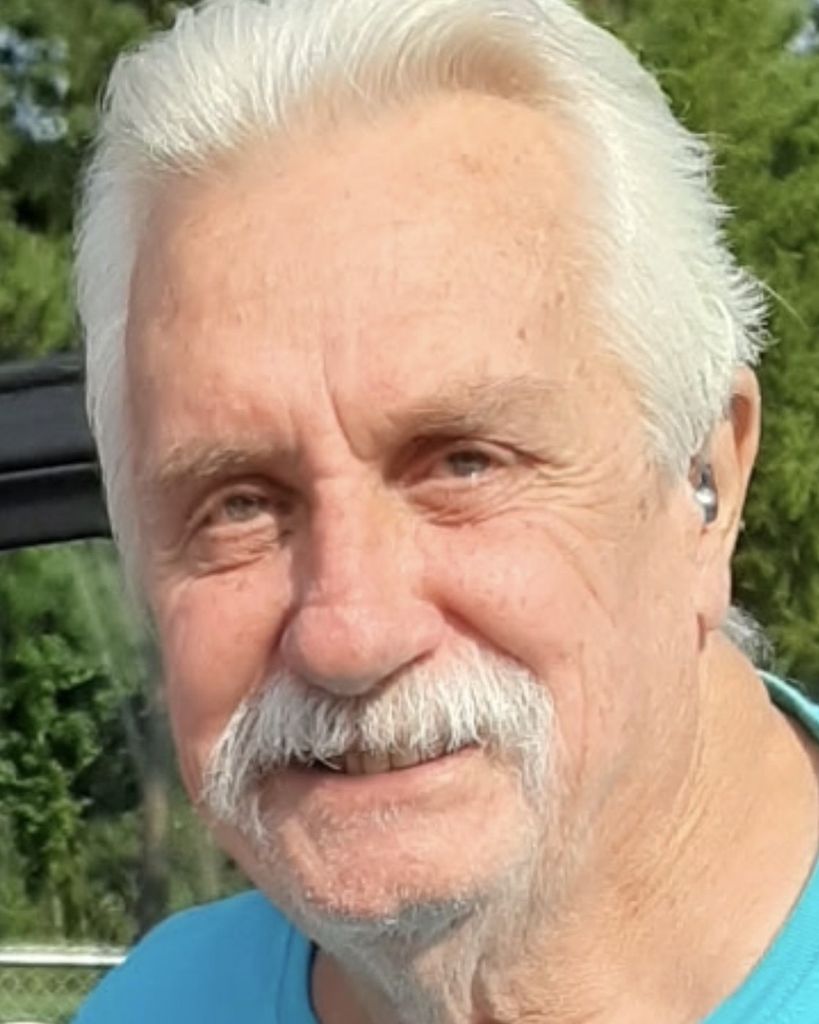 Daniel R Kosior Profile Photo