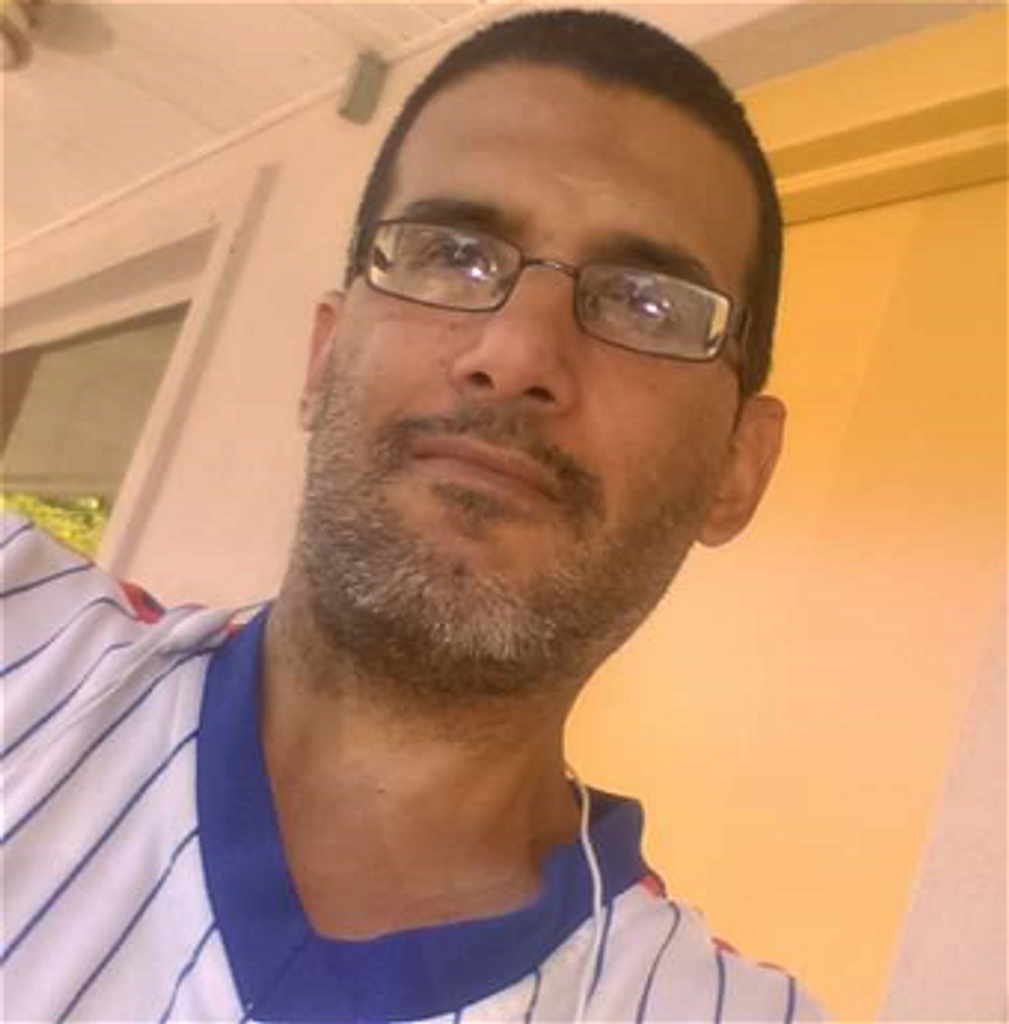 Reymond E Gonzalez