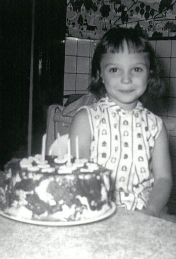 Donna Lyn Mosier photo gallery thumbnail 133 of 155