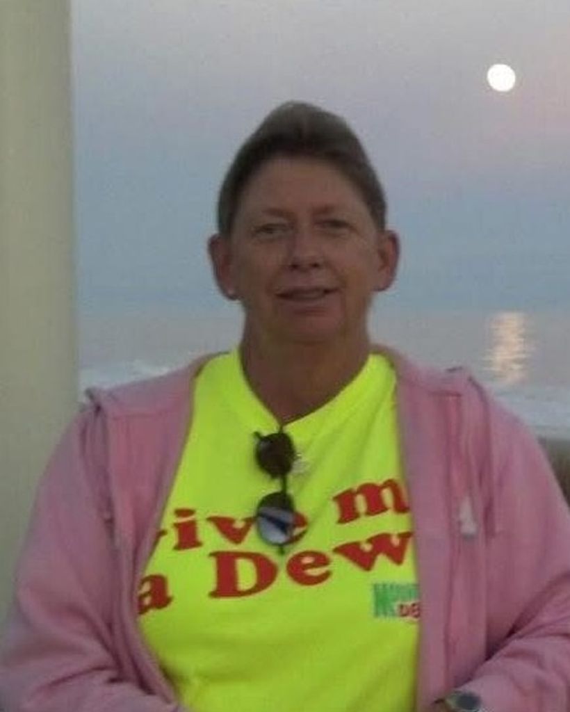 Deborah Hillestad Profile Photo