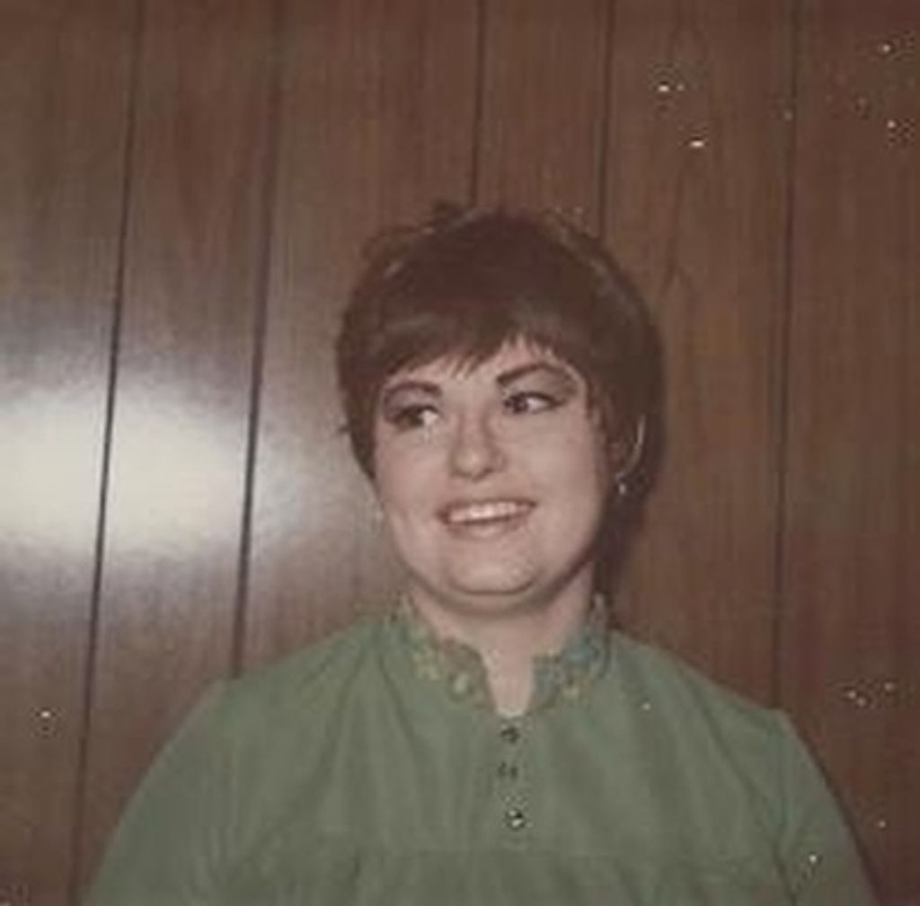 Lorna Anderson Profile Photo