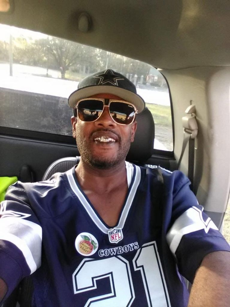 Carl James Harvey Profile Photo