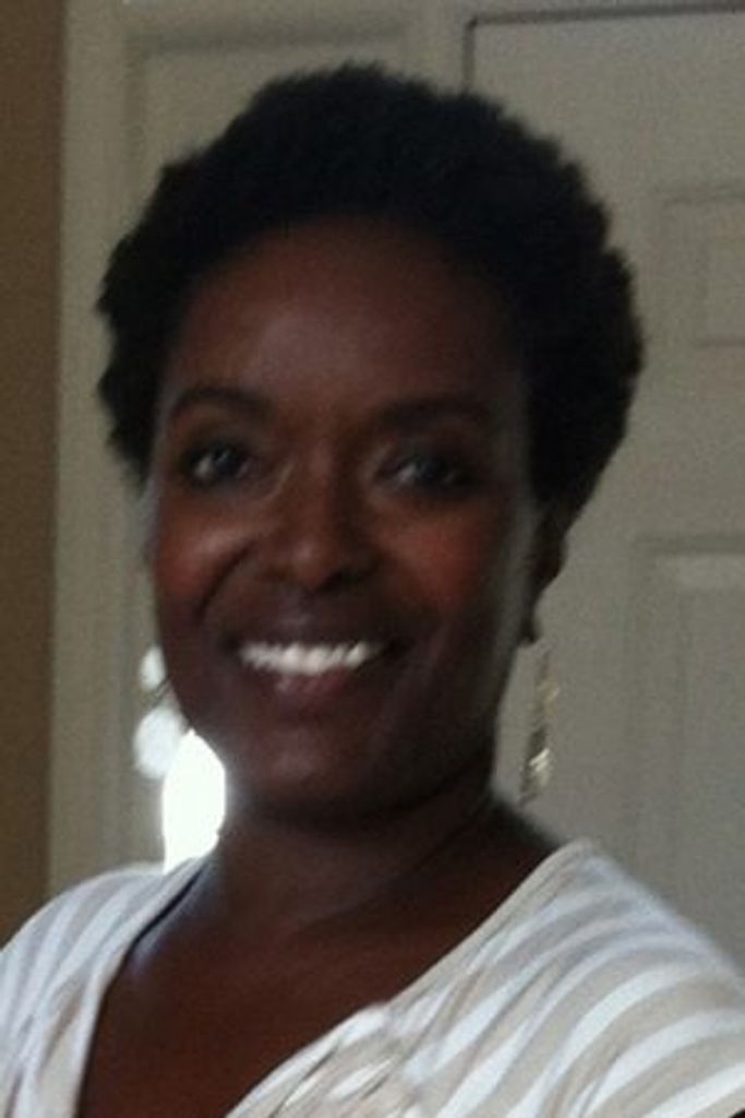 Carolyn  D Tucker