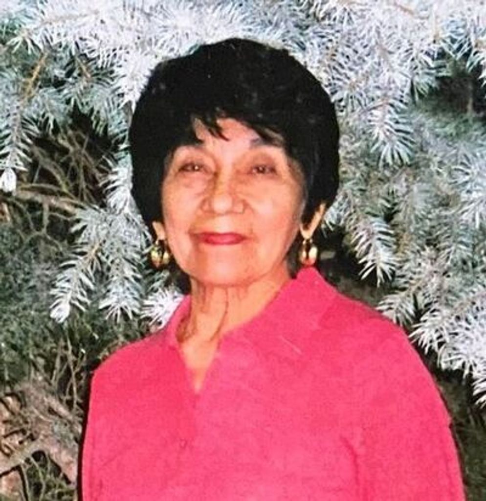 Lucia Panuco Profile Photo
